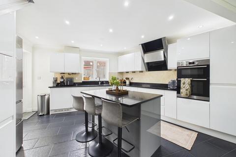 4 bedroom semi-detached house for sale, Hill Court, Bridgend CF31