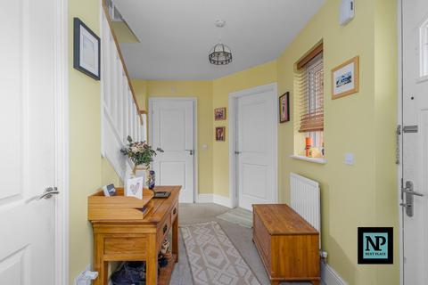 4 bedroom detached house for sale, Alstonefield Close, Amington, B77