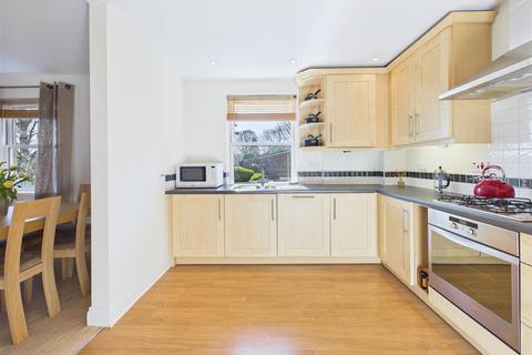 2 bedroom flat for sale, Ranmoor Park Road, Ranmoor, Sheffield