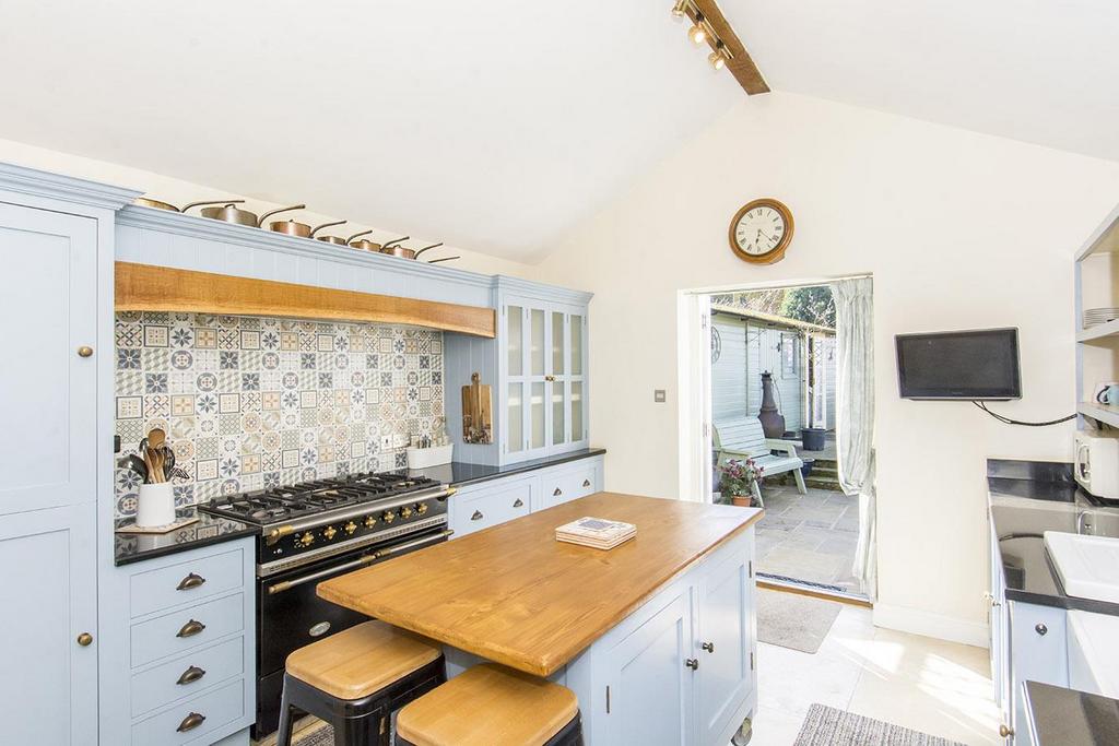 Breakfast Kitchen