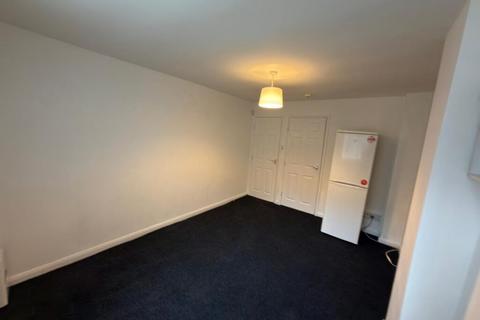 1 bedroom apartment to rent, Flat 3, Chapel Lane, Headingley, Leeds, LS6 3PP