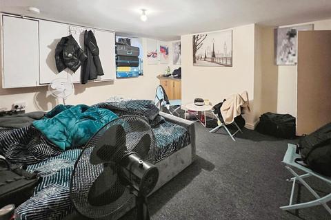 undefined, Hustler Street, Bradford BD3