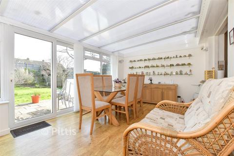 3 bedroom detached bungalow for sale, Westlands, Totland Bay PO39