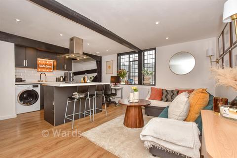 1 bedroom apartment for sale, High Street, Goudhurst, Cranbrook, Kent