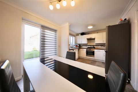 3 bedroom detached house for sale, Andrew Lane, Hedon, Hull