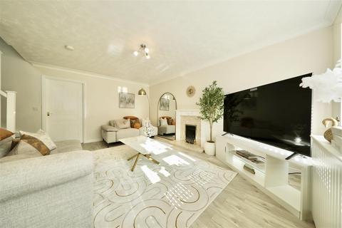 3 bedroom detached house for sale, Andrew Lane, Hedon, Hull