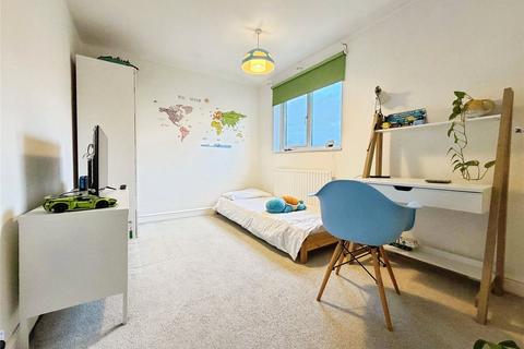undefined, Canterbury Way, Hertfordshire SG1