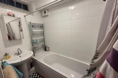 1 bedroom flat to rent, Belmont Rd St Andrews Bristol