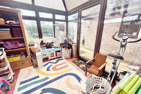 3 bedroom semi-detached house for sale, Manor Park, Maids Moreton, MK18