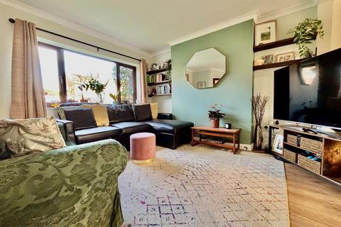 undefined, Manor Park, Maids Moreton, MK18