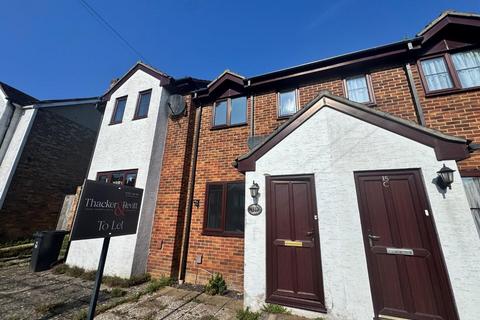 2 bedroom terraced house to rent, Lodge Close, Poole