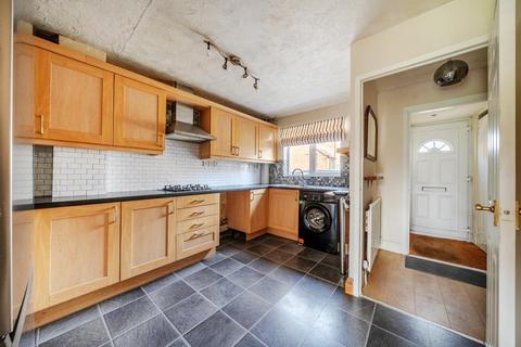 undefined, Poffley Place,  Thatcham,  RG19