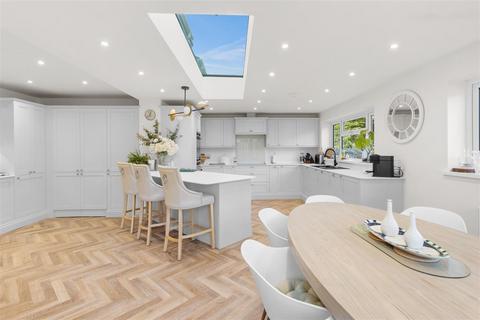4 bedroom detached house for sale, Eastbourne Road, Willingdon, Eastbourne