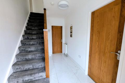 4 bedroom semi-detached house for sale, Mitford Road, South Shields, NE34