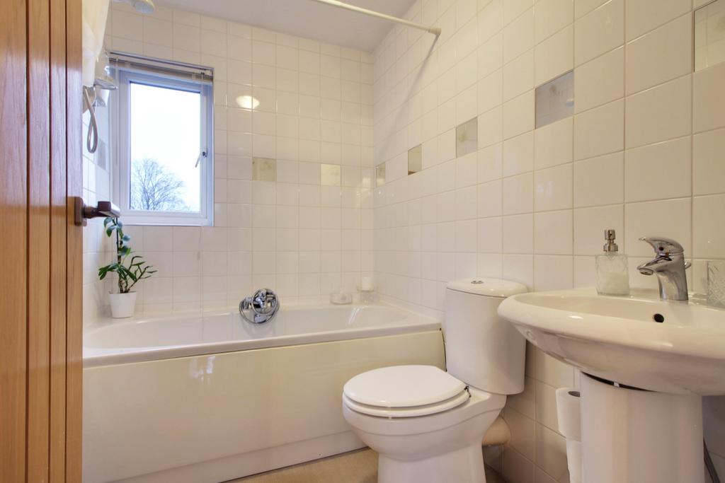Ensuite Bathroom