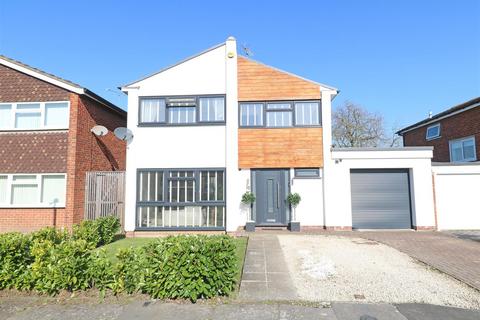 4 bedroom detached house for sale, Allens Close, Boreham, Chelmsford