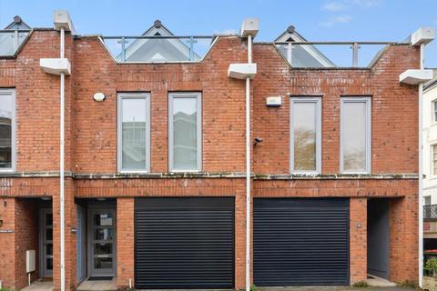 3 bedroom terraced house for sale, Imperial Mews, Southwood Lane, Cheltenham, Gloucestershire GL50