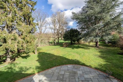 5 bedroom detached house for sale, Knowle Park, Cobham, Surrey KT11