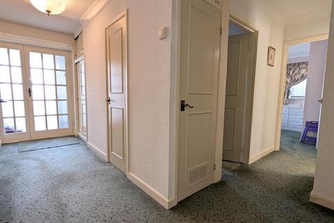 3 bedroom detached bungalow for sale, Greenwich Drive, Lytham