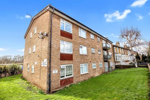 Marlow Court, Lower Boston Road, Hanwell, W7
