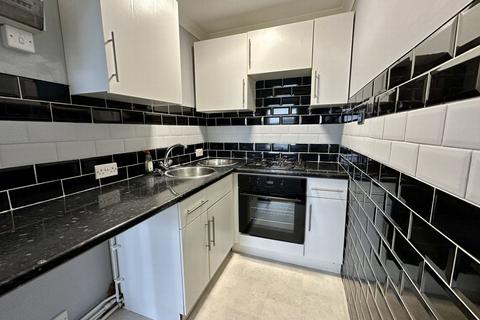 1 bedroom flat for sale, Marine Parade, Dawlish, EX7
