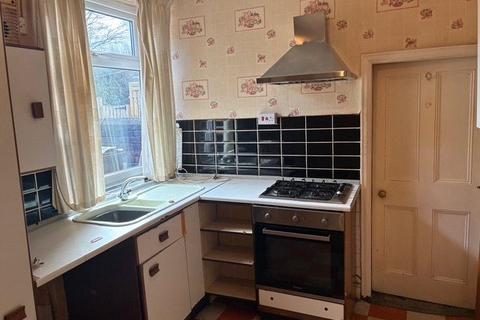 3 bedroom terraced house for sale, Dearne Street, Darton, Barnsley, South Yorkshire, S75