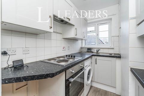1 bedroom flat to rent, The Lodge, Banister Road, SO15