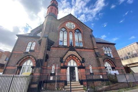 2 bedroom flat to rent, High Park Street, L8