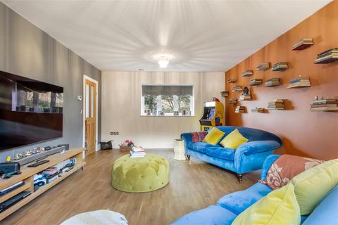 undefined, Peplins Way, Brookmans Park Hatfield AL9