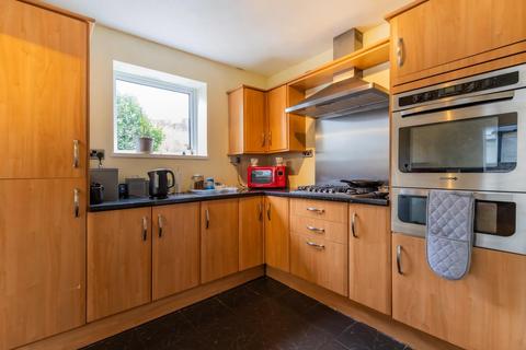 undefined, Tennyson Road, Penarth CF64