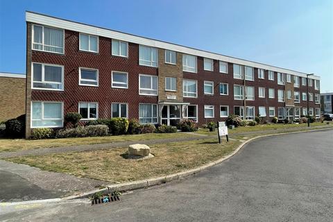 2 bedroom apartment to rent - Millfield Close, West Sussex BN16