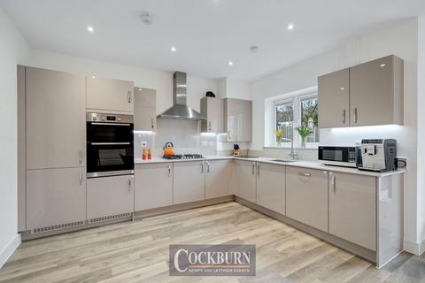4 bedroom terraced house for sale, Holland Gardens, New Eltham, SE9