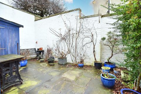 2 bedroom semi-detached house for sale, Church Square, Harrogate, HG1