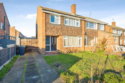 3 bedroom semi-detached house for sale, Ormesby Way, Bedford