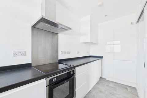 2 bedroom apartment for sale, Glynswood House, Greenwood Meadow, Chinnor, Oxfordshire