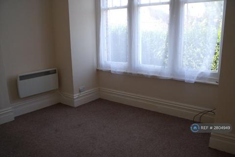 1 bedroom flat to rent, Mickleburgh Hill, Herne Bay, CT6