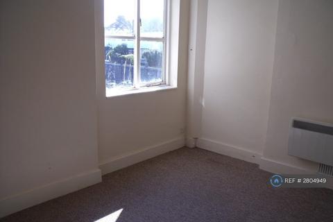 1 bedroom flat to rent, Mickleburgh Hill, Herne Bay, CT6