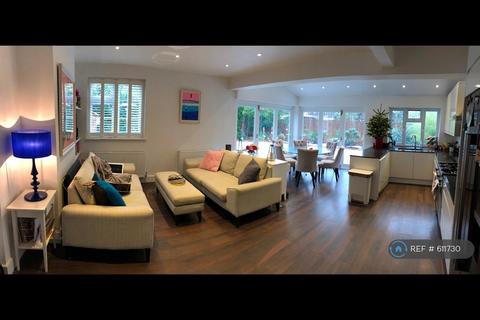 undefined, Wilson Grove, London, SE16