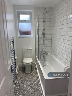 2 bedroom flat to rent, Conway Road, London, N14