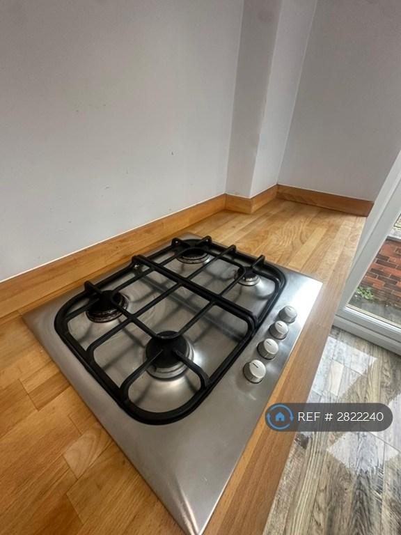 Kitchen Side
