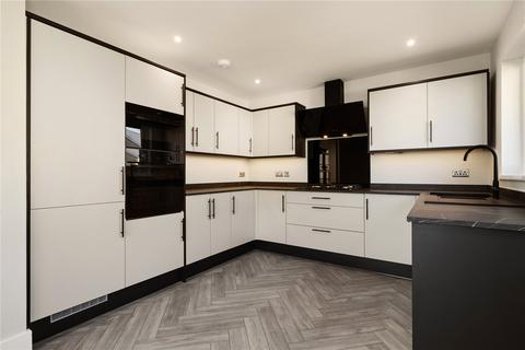 2 bedroom bungalow for sale, Silverstream Drive, Hakin, Milford Haven, Pembrokeshire, SA73