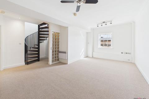 undefined, Commercial Road, Gloucester GL1