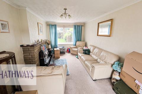 3 bedroom terraced house for sale, Poplar Road, Croesyceiliog, NP44