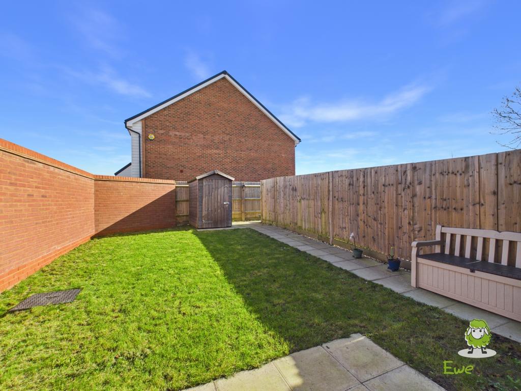 Ewe Move Estate Agents Basingstoke - Deanlands Road