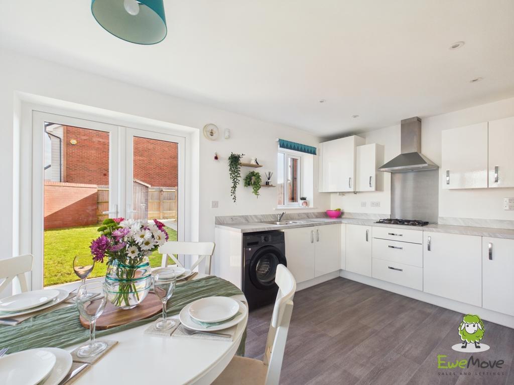 Ewe Move Estate Agents Basingstoke - Deanlands Road