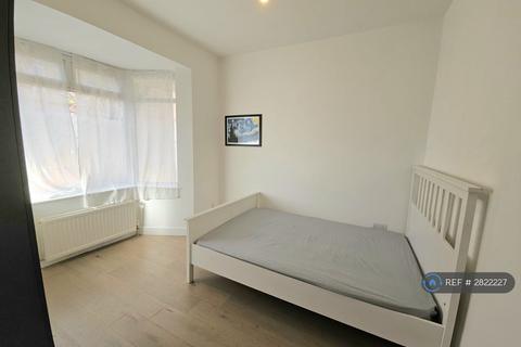 undefined, Ranelagh Road, London, E15