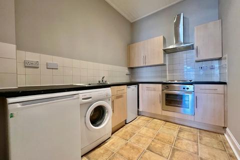 3 bedroom flat to rent, Blair Street, Old Town, Edinburgh, EH1