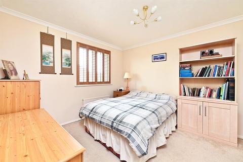 undefined, Fallowfield, Hampshire GU46