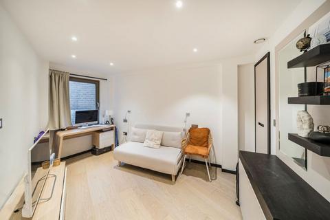 2 bedroom flat for sale, Holmes Road, London NW5