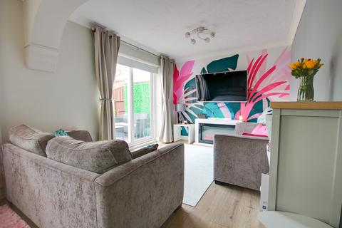 undefined, HAREFIELD! NO CHAIN! SOUTH FACING REAR GARDEN!